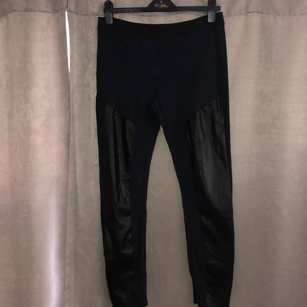 Super cute BCBG leggings. - Picture 1 of 8